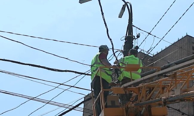 Графики отключения света в Чернигове на неделю с 20 по 26 апреля