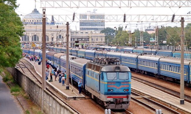 Одеса запускає поїзди, важливе повідомлення: куди можна поїхати з 1 червня