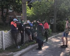Банда малолеток устроила "сафари" на харьковчан: "нападают толпой"