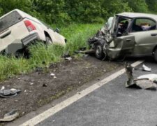 Машины всмятку: на дороге под Харьковом столкнулись авто, есть жертвы