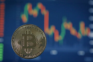 курс биткоина на 4 мая