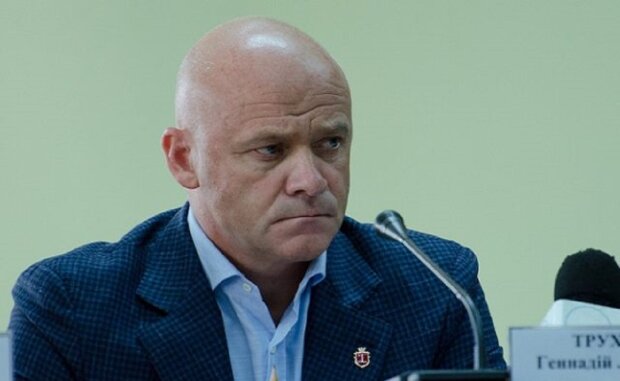 Труханов избегает общения с одесситами накануне выборов: у мэра
