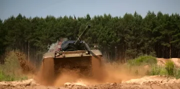 НАТО, війна