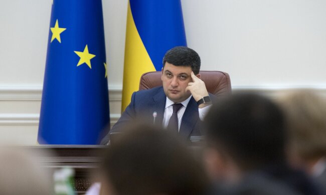 Нардеп пояснил, как Гройсман и Яценюк обманули главу Еврокомиссии
