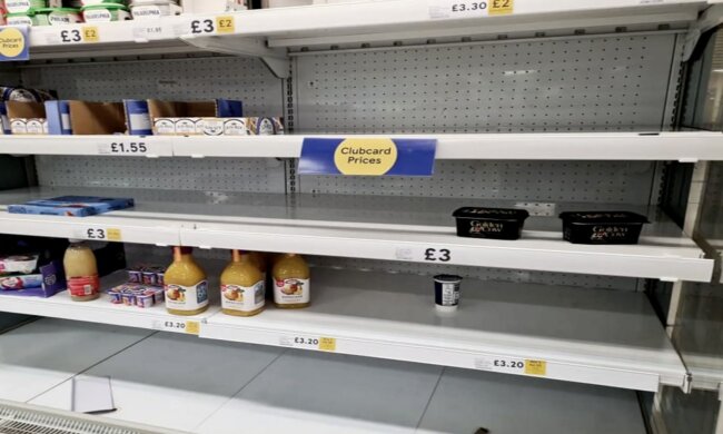 Дефіцит продуктів у Львові