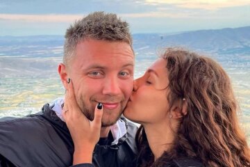 "Холостяк" Заливако засветил необычную тренировку с Анной Богдан: «Случайно накачал не те…»