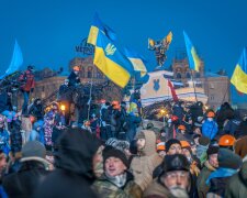 майдан украина флаг