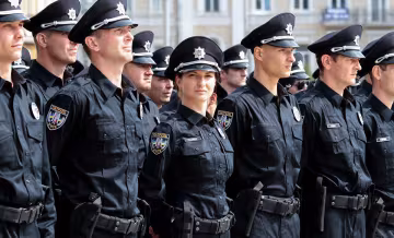 Працівників Нацполіції змушують купувати форму