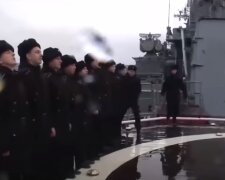 Работает специальный корабль: выяснилось, что оккупанты хотят спасти с затонувшей "Москвы"