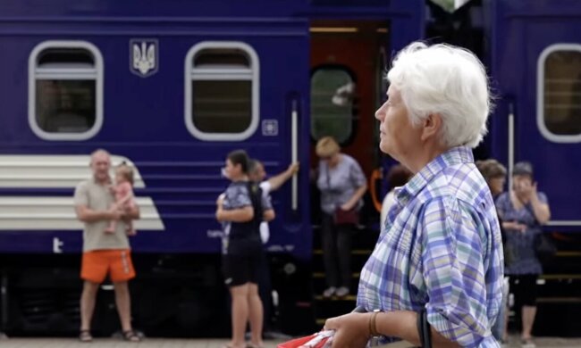 Новий графік руху поїздів у Дніпропетровській області