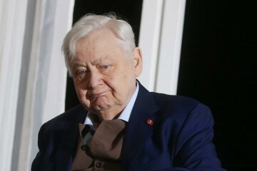 Олег Табаков