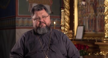 Священик Нестор Коломієць розповів про молитву перед сном