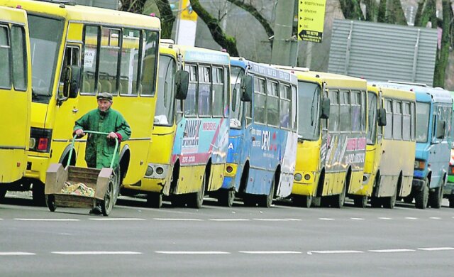 Автобусный маршрут изменили во Львове: чего ждать жителям