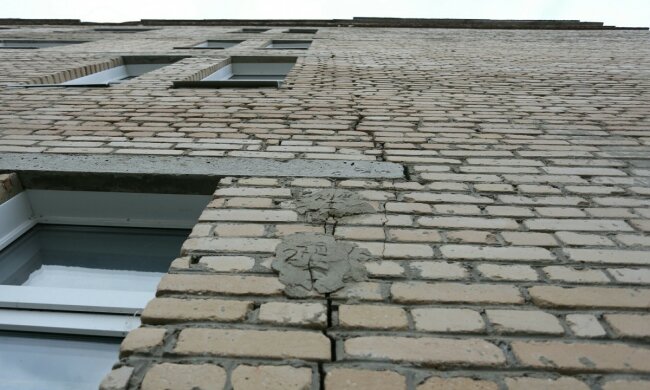 63f279eab36929a5a10d56280fbc0de519a28aa7a_1200