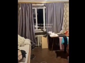 Студенты показали реалии одесских общежитий: "Двери разбиты,  замки выломаны"