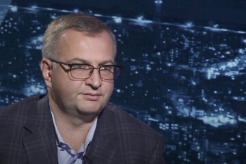 Он четко продекларировал, что маркером будет взаимоотношение с МВФ, - Атаманюк о визите Блинкена