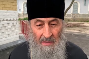 Украинцы предлагают лишить гражданства митрополита УПЦ МП Онуфрия: "Как стало известно..."