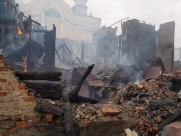 Война, разрушения, руины, дом