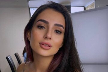 Анна Тринчер