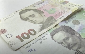 Выплаты ко Дню Независимости в Запорожье
