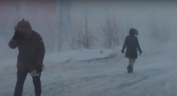 Погода злетить з котушок, морози до -16 і снігопади атакують Україну: до чого готуватися
