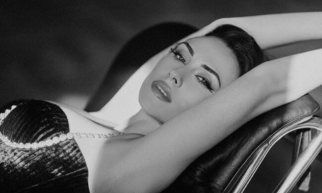 Довгонога екс-Nikita полонила пристрасним танцем в легкому сарафані: "Спідниця задерлася і..."