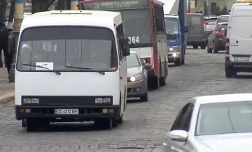 новий графік руху транспорту в Чернівцях