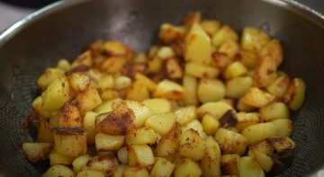 Картофель может испортить блюдо и пользу не одного блюда: с чем нельзя совмещать