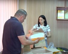 Безкоштовні продукти для ВПО та пенсіонерів у Запоріжжі