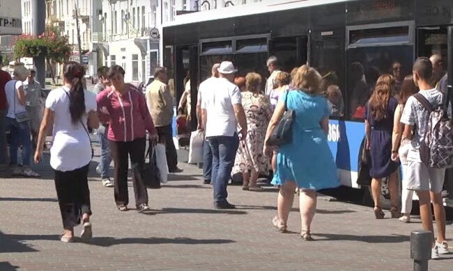 Доплаты для пенсионеров в Харькове