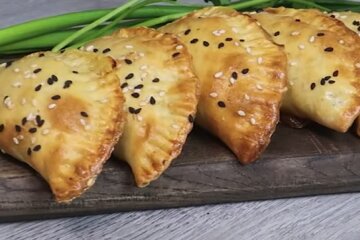 Чебуреки в духовке рецепт