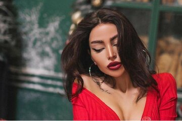 Алена Омович