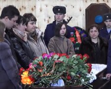 россияне, похороны российского военного