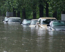 потоп, авто, затопило, вода, прорыв, канализация