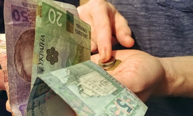 гривна деньги монеты