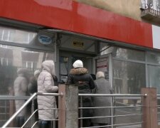 Грошова допомога для пенсіонерів у Дніпропетровській області