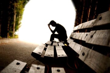 Скандал з побиттям вчителя в Києві отримав несподіване продовження: “Дуже прошу, допоможіть мені”
