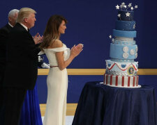 0121-sub-trump-pence-president-cake-getty-7