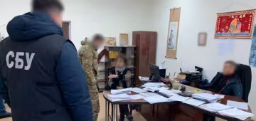 Для ремонту військової техніки: український машинобудівний завод налаштував торгівлю з росіянами протягом 2022 року