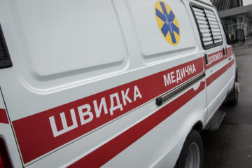 Мікроавтобус з пасажирами перекинувся на Львівщині: є жертви