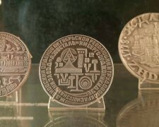 Оккупанты незаконно вывезли в Донецк уникальную коллекцию из мариупольского музея: хранилось несколько сотен экспонатов