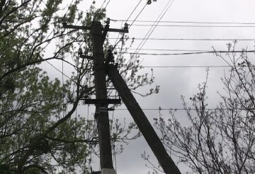 Графіки відключення світла у Чернігівській області на 24 квітня