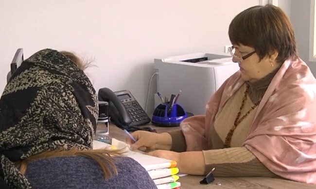 Денежная помощь по уходу для пенсионеров в Одесской области