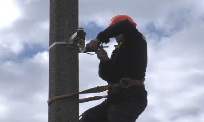 Графики отключения света в Днепропетровской области на 5 марта