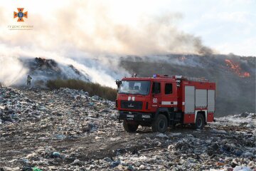 пожежу на сміттєзвалищі на Дніпропетровщині