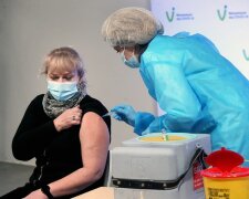 "Знижує ризик в 15 разів": в МОЗ попередили українців, озвучивши дані по вакцинації