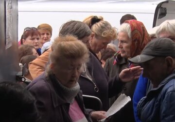 Безкоштовні продукти для ВПО у Полтаві