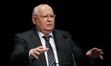 Михаил Горбачев, Всемирный день мужчин