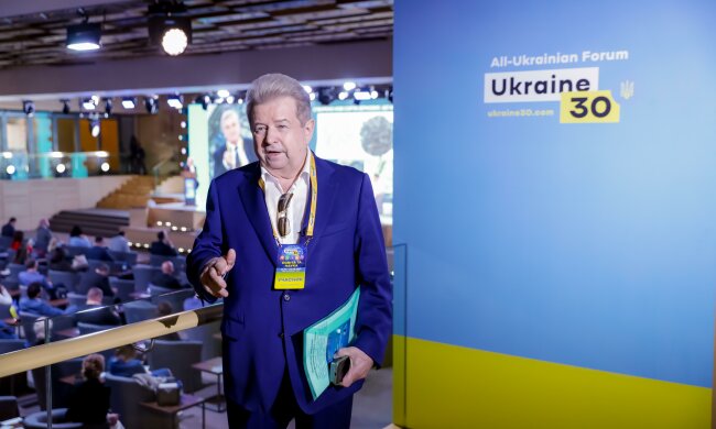 Михайло Поплавський виступив спікером на Всеукраїнському форумі «Україна 30. Освіта і наука»