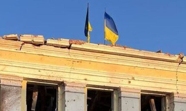 "Вистояв у битві": окупанти спробували зрівняти з землею Охтирку на Сумщині, фото
